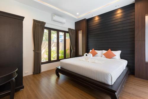 blue palm residence kata