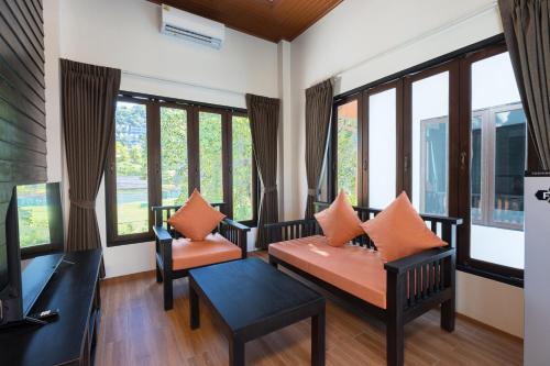 blue palm residence kata