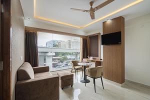 elmas suites bellandur