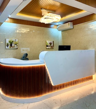 elmas suites bellandur