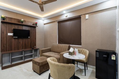 elmas suites bellandur