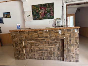 hotel alpine himalayan view manali