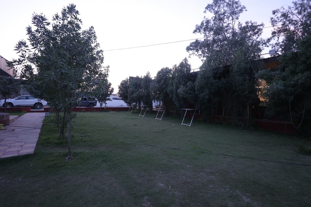 ramalaya prema kunj resort