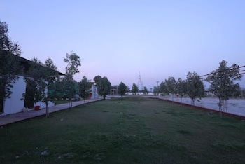ramalaya prema kunj resort