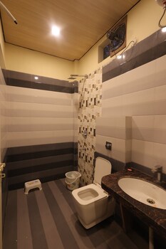 ramalaya prema kunj resort