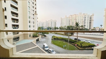 luxury 3 bed apartment at palm jumeirah