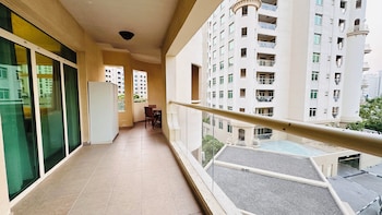 luxury 3 bed apartment at palm jumeirah