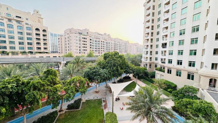luxury 3 bed apartment at palm jumeirah