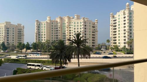luxury 3 bed apartment at palm jumeirah