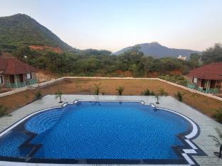 orchard hills resorts