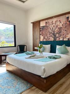 orchard hills resorts