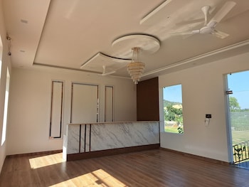 orchard hills resorts