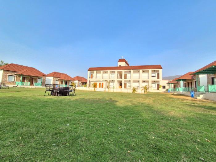 orchard hills resorts