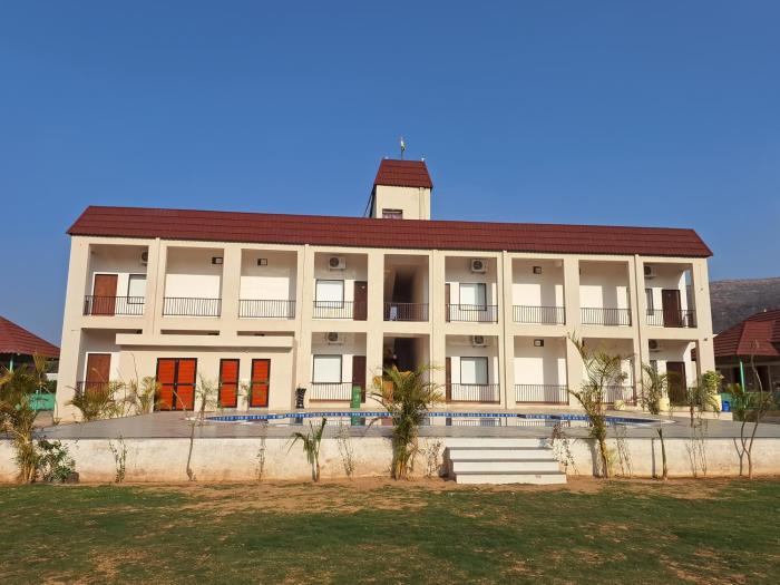 orchard hills resorts