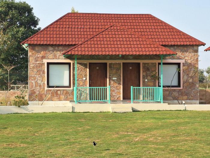 orchard hills resorts