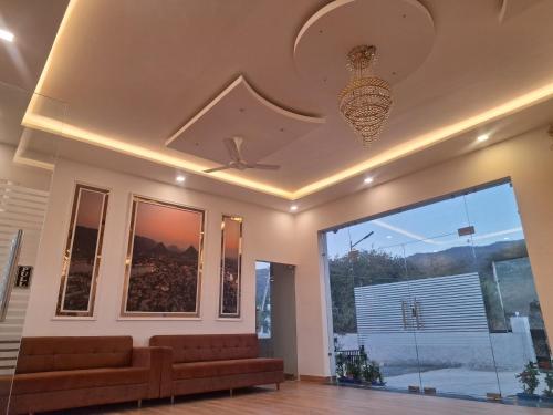 orchard hills resorts