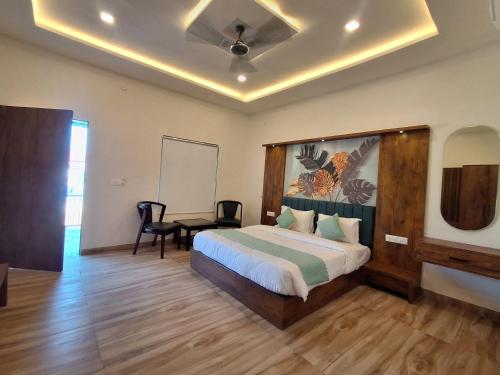 orchard hills resorts