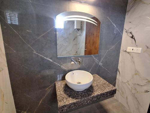 orchard hills resorts