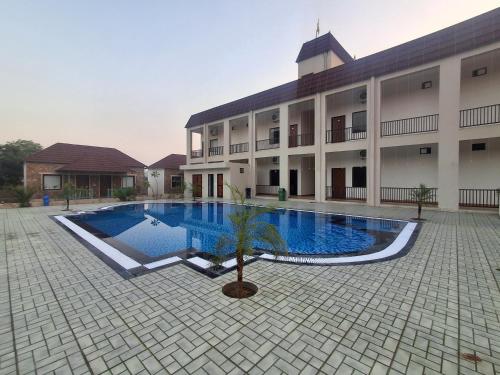 orchard hills resorts