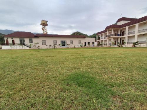 orchard hills resorts