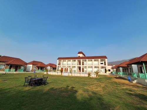 orchard hills resorts