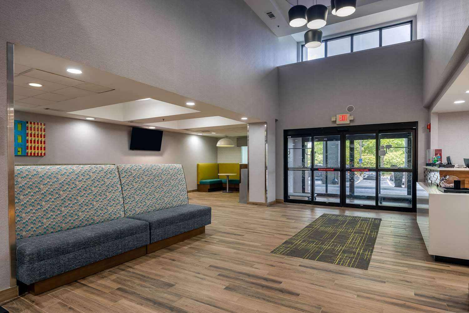 hampton inn and suites alpharetta roswell
