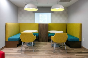 hampton inn and suites alpharetta roswell