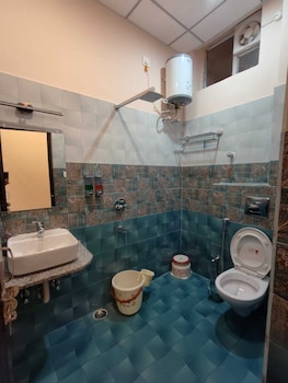 sacred kashi homestay