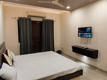 sacred kashi homestay