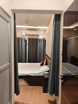 sacred kashi homestay