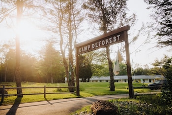 camp deforest