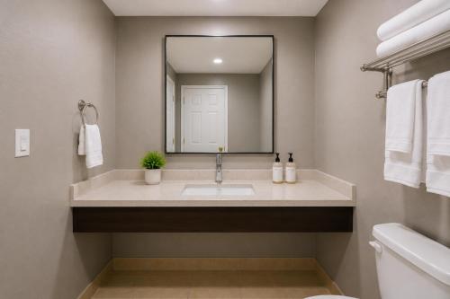 cumberland inn by oyo new cumberland hershey south
