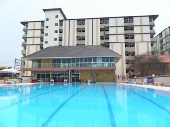 One Residence Navanakorn,,3 star