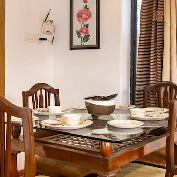 shrisha villas and resorts