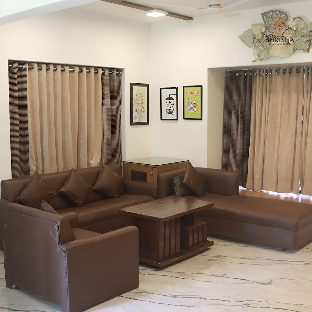 shrisha villas and resorts