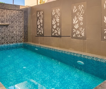 shrisha villas and resorts