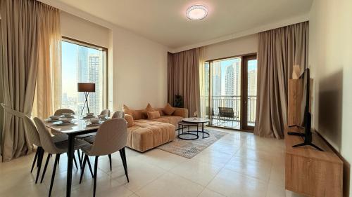 premium 2 bedroom creek horizon