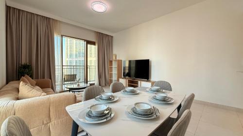 premium 2 bedroom creek horizon