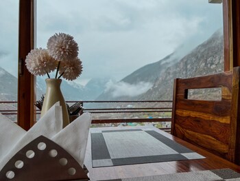 keylong heights guest house