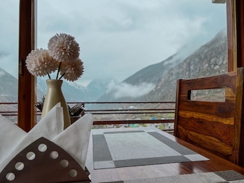 keylong heights guest house