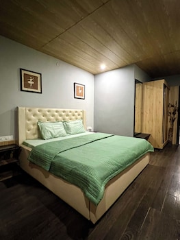 the penthouse rishikesh