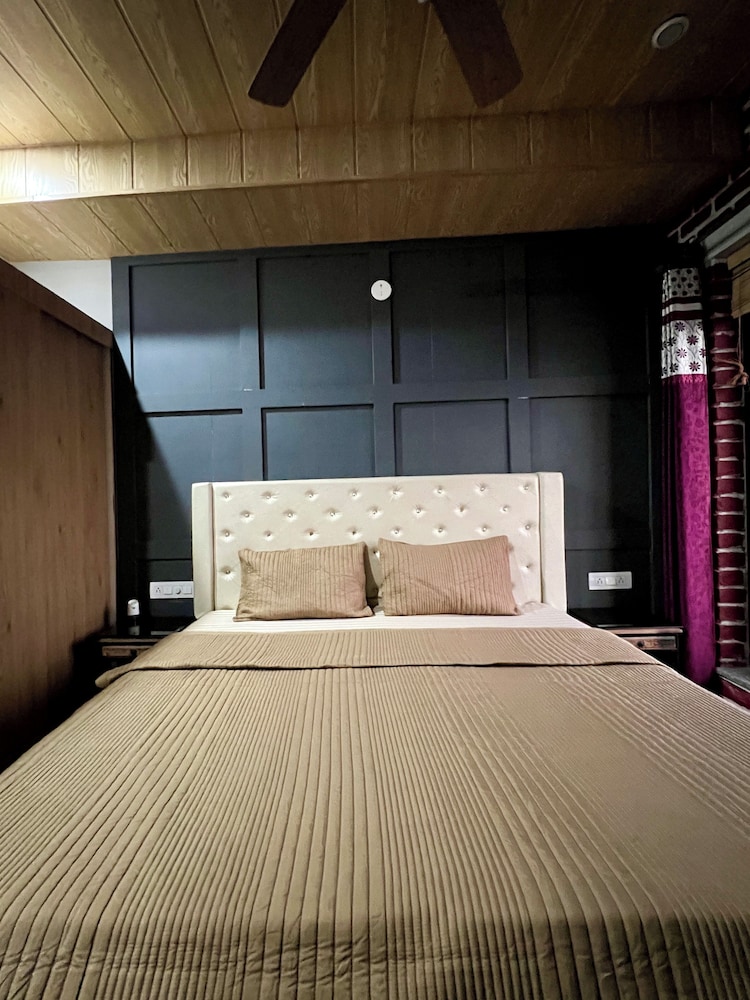 the penthouse rishikesh