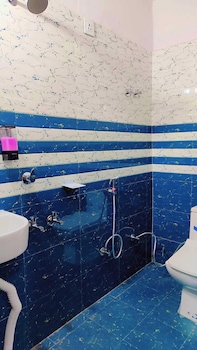 hotel shree radha rani palace