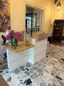 Domaine Des Chateaux,2 Rue Maréchal De Lattre-De-Tassigny,3 star