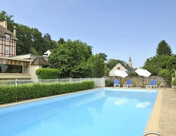 Domaine Des Chateaux,2 Rue Maréchal De Lattre-De-Tassigny,3 star