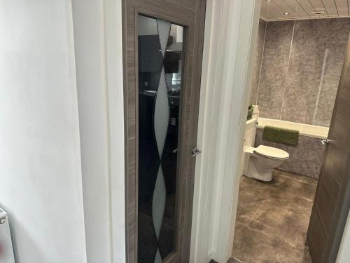 central 3 bed seaside apartment sleeps 5