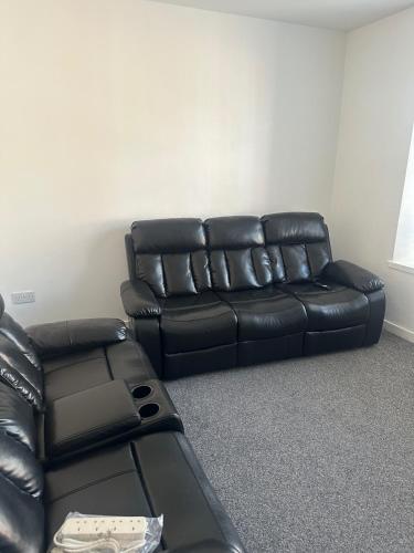 Central 3-Bed Seaside Apartment - Sleeps 5,,3 star