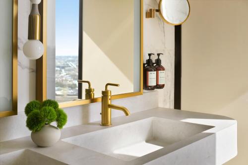 kimpton kafd riyadh by ihg