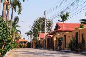 massarossa pool villa pattaya