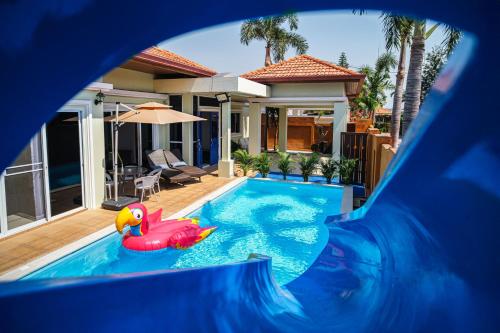 massarossa pool villa pattaya